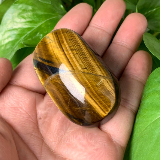 tiger eye worry stone