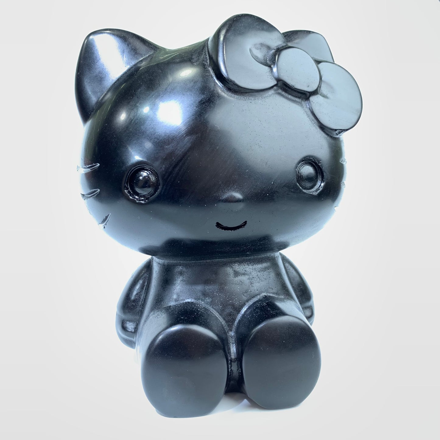 Obsidian helloKitty sculpted ornaments